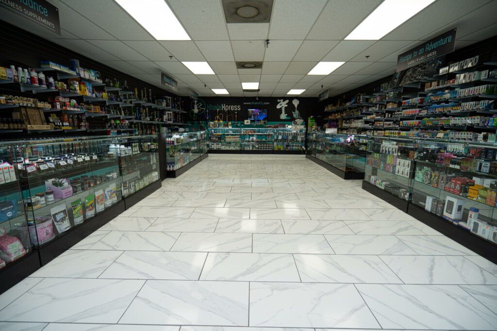 Xhale Xpress offers Hookahs, Vapes, E-Liquids, CBD Edibles & other Smoking Accessories